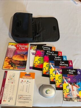 Vintage 2000 Weight Watchers guides and accessories with black case